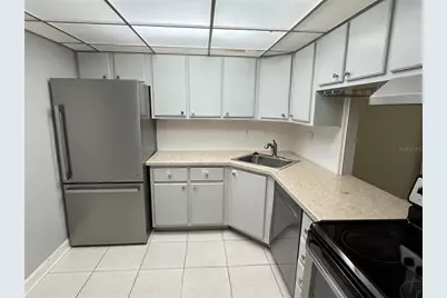 2700 Coconut Bay Lane #423 (2C), Sarasota, FL 34237 - Photo 3