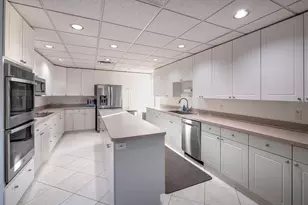 2525 Gulf of Mexico Dr, Longboat Key, FL 34228 - Photo 45