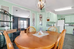 709 Riverview Cir, North Port, FL 34287 - Photo 15