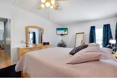 709 Riverview Circle, North Port, FL 34287 - Photo 17