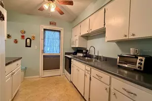 7 Desert Candle Cir, Lehigh Acres, FL 33936 - Photo 9