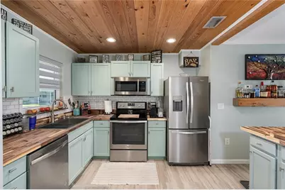 2115 9th Avenue W #6D, Bradenton, FL 34205 - Photo 3