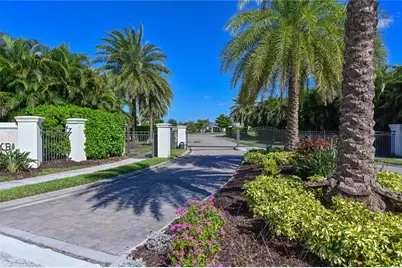 8013 Clearwater Court, Sarasota, FL 34241 - Photo 37