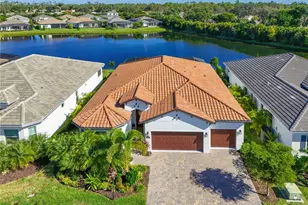 8013 Clearwater Ct, Sarasota, FL 34241 - Photo 1