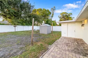 2208 34th St W, Bradenton, FL 34205 - Photo 31