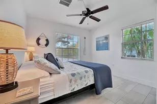 567 Venice Ln, Sarasota, FL 34242 - Photo 29