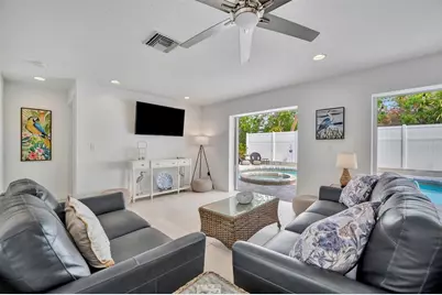 567 Venice Lane, Sarasota, FL 34242 - Photo 21