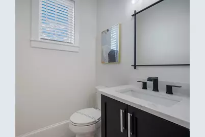 2213 Avenue C, Bradenton Beach, FL 34217 - Photo 55