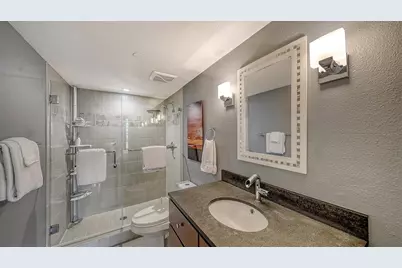 1465 Gulf Of Mexico Drive #106, Longboat Key, FL 34228 - Photo 35