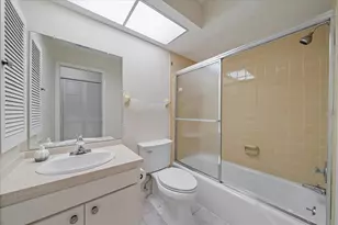 1349 Grand Blvd, Sarasota, FL 34232 - Photo 25