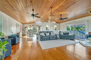 1841 Bayshore Dr, Terra Ceia, FL 34250 - Photo 5