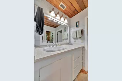 1841 Bayshore Drive, Terra Ceia, FL 34250 - Photo 35