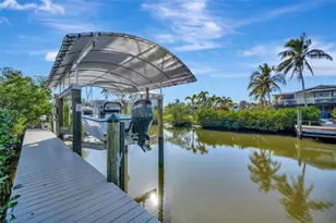 1841 Bayshore Dr, Terra Ceia, FL 34250 - Photo 57