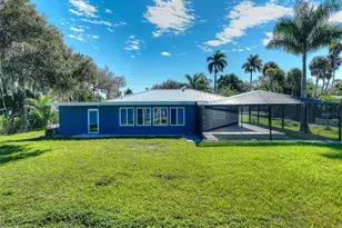 4867 E Riverside Dr, Fort Myers, FL 33905 - Photo 35