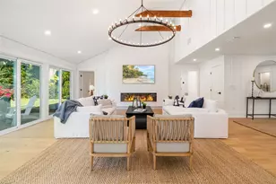 1705 Field Rd, Sarasota, FL 34231 - Photo 7