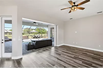 574 Planters Manor Way, Bradenton, FL 34212 - Photo 23