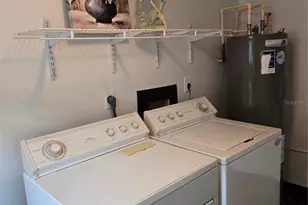 4601 Summerwind Dr, Sarasota, FL 34234 - Photo 11