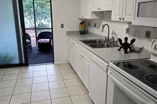 4601 Summerwind Dr, Sarasota, FL 34234 - Photo 3