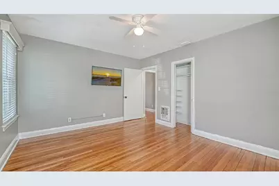 121 24th Street W, Bradenton, FL 34205 - Photo 25