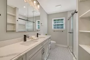 121 24th St W, Bradenton, FL 34205 - Photo 25