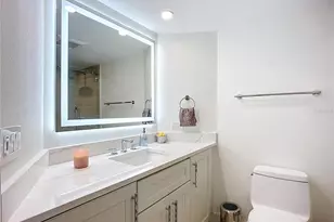 435 S Gulfstream Ave, Sarasota, FL 34236 - Photo 23