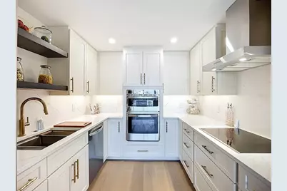 435 S Gulfstream Avenue #1006, Sarasota, FL 34236 - Photo 11