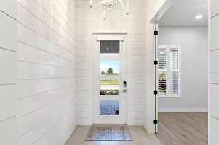 8358 Redonda Loop, Bradenton, FL 34202 - Photo 3