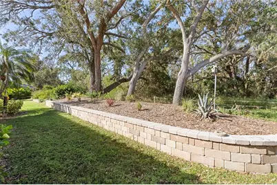 4966 Clubview Court E, Bradenton, FL 34203 - Photo 39