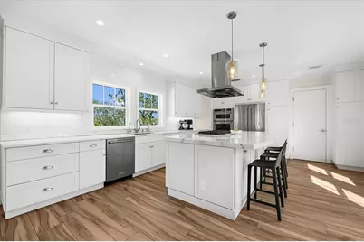 116 Garden Lane, Sarasota, FL 34242 - Photo 5