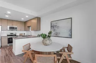 1709 N Tamiami Trl, Sarasota, FL 34234 - Photo 9