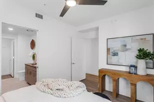 1709 N Tamiami Trl, Sarasota, FL 34234 - Photo 15