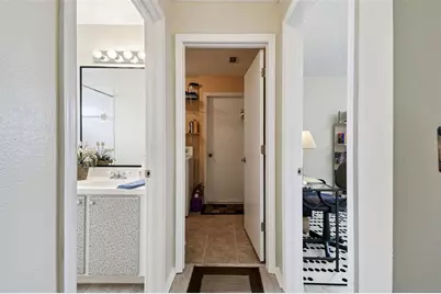 1407 Oakford Court, Brandon, FL 33511 - Photo 25