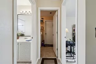 1407 Oakford Ct, Brandon, FL 33511 - Photo 25