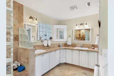 4708 Hidden River Road, Sarasota, FL 34240 - Photo 23