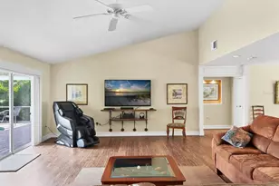 4708 Hidden River Rd, Sarasota, FL 34240 - Photo 7