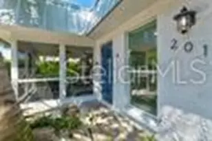 201 72nd St, Holmes Beach, FL 34217 - Photo 5