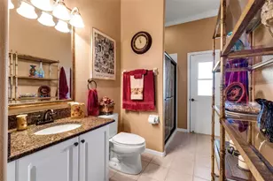 1076 Ruisdael Cir, Nokomis, FL 34275 - Photo 35