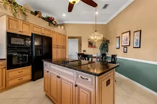 1076 Ruisdael Cir, Nokomis, FL 34275 - Photo 21