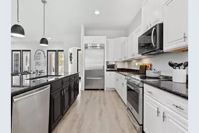 2159 Hawthorne Street, Sarasota, FL 34239 - Photo 13