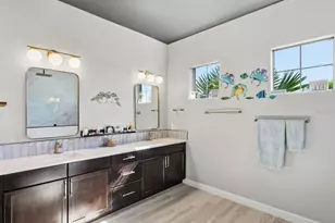 16113 Tradewind Ter, Lakewood Ranch, FL 34211 - Photo 41