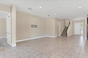 5727 Title Row Dr, Bradenton, FL 34210 - Photo 11