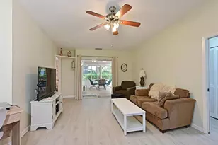 5613 Garden Lakes Dr, Bradenton, FL 34203 - Photo 11