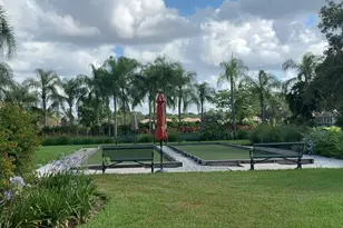 4253 Cascade Falls Dr, Sarasota, FL 34243 - Photo 31