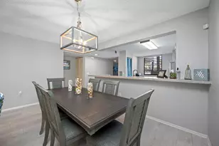 703 Oakview Dr, Bradenton, FL 34210 - Photo 19