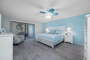 703 Oakview Dr, Bradenton, FL 34210 - Photo 3