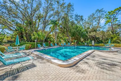 703 Oakview Drive #703, Bradenton, FL 34210 - Photo 39