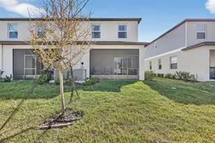 2632 Sunray Venus Wy, Ruskin, FL 33570 - Photo 33