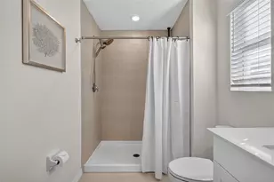 2632 Sunray Venus Wy, Ruskin, FL 33570 - Photo 25