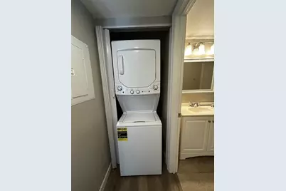 4089 Lake Forest Drive, Sarasota, FL 34233 - Photo 13