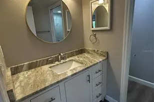 4089 Lake Forest Dr, Sarasota, FL 34233 - Photo 7